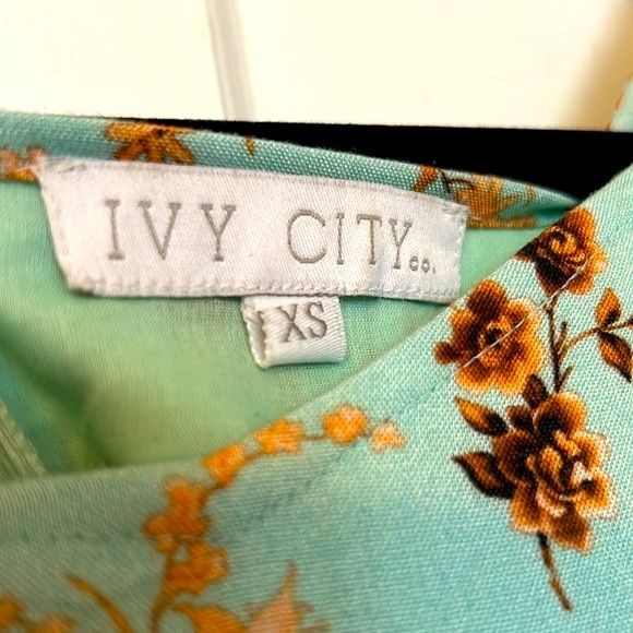 Ivy City Co Della Dress Blue/Orange Floral - Picture 4 of 6
